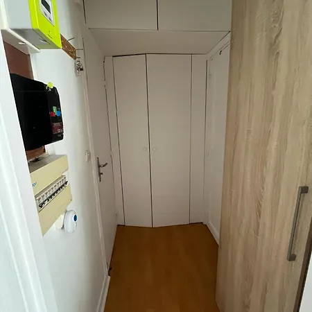 Studio A 10 Mn De Paris * 热讷维耶